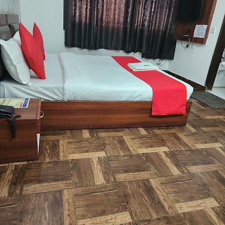 Hotel Cozy Cave Near Igi Airport Delhi New Delhi Ngoại thất bức ảnh