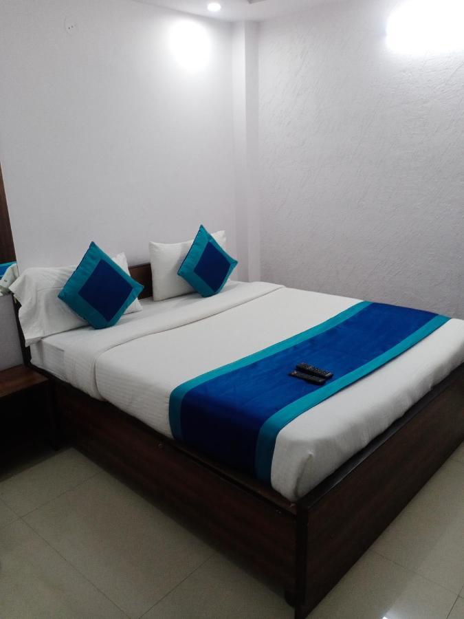 Hotel Cozy Cave Near Igi Airport Delhi New Delhi Ngoại thất bức ảnh